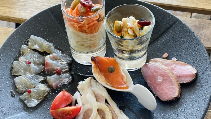 ＜2食付き＞日本海の新鮮な魚や地元のお肉を心ゆくまで楽しむ☆美味絶景の旅♪【贅沢ディナー洋食プラン】